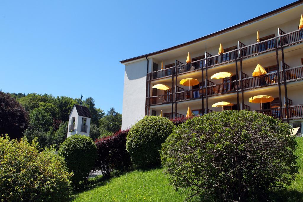 Kurhotel St. Josef Дюрнбирг Экстерьер фото