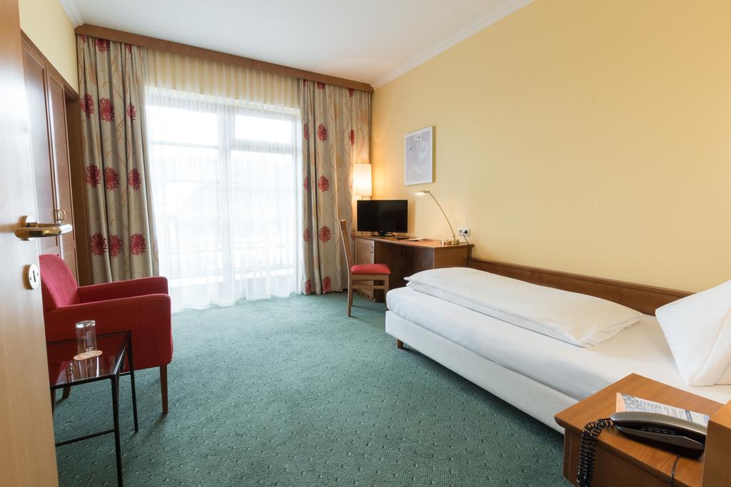 Kurhotel St. Josef Дюрнбирг Экстерьер фото